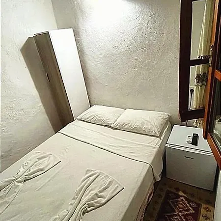 Aygun Bed & Breakfast